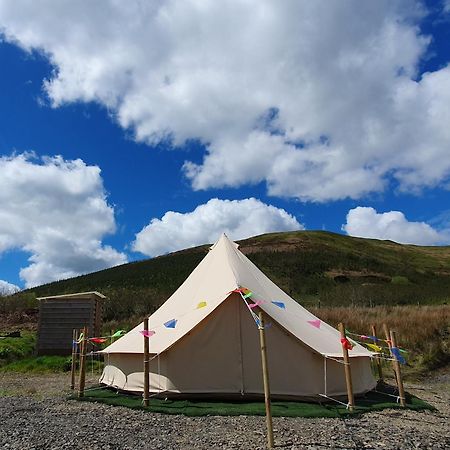 Calon Y Goedwig Glamping Hotell Llandovery Exteriör bild