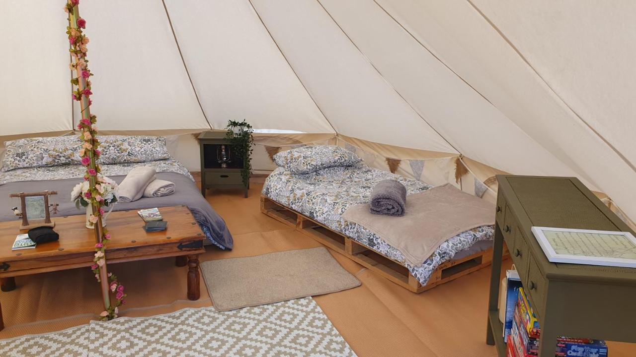 Calon Y Goedwig Glamping Hotell Llandovery Exteriör bild